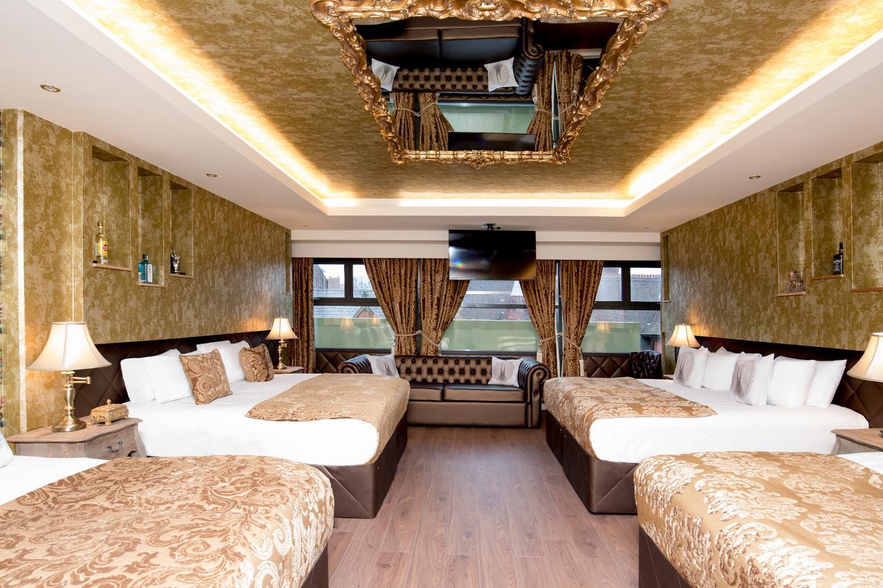 Signature Living At Shankly Hotel Liverpool Exterior foto